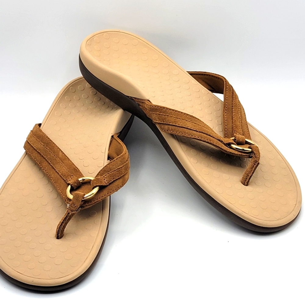 NWOT Women's Vionic Tide Aloe‎ Thong Sandal Toffee Suede SIZE 12. #1451